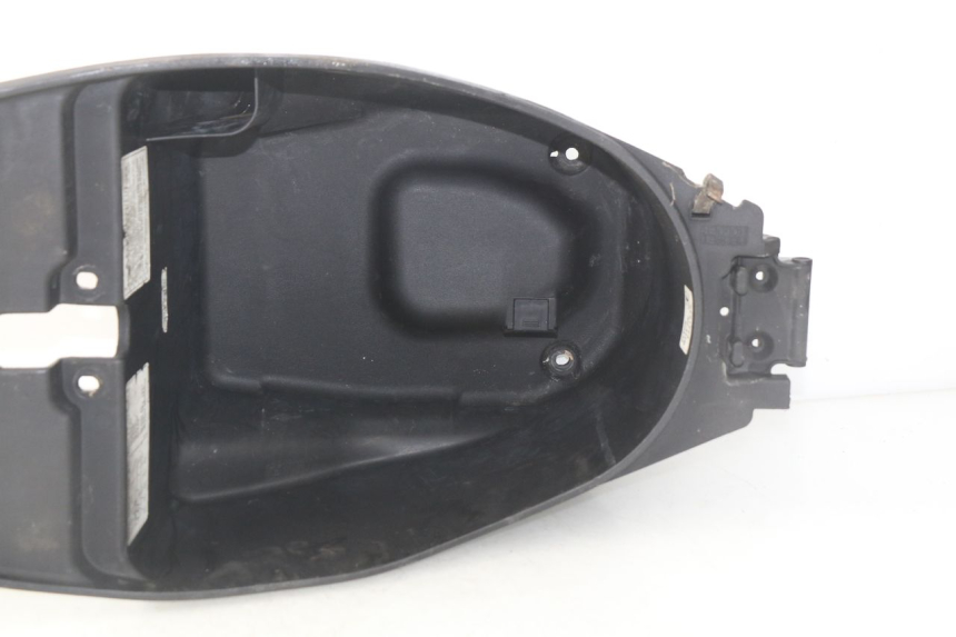 photo de COFFRE SELLE HONDA SES DYLAN 125 (2002 - 2006)