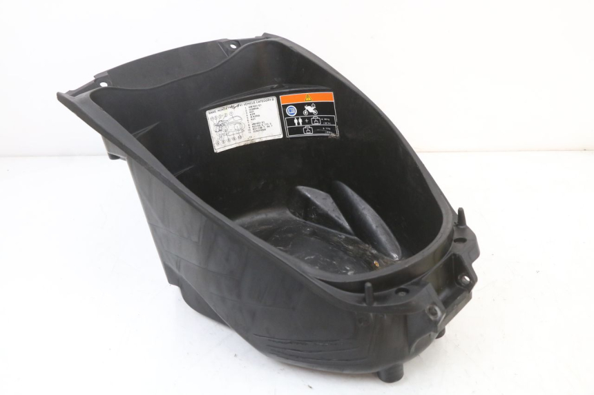 photo de COFFRE SELLE HONDA SH ABS 125 (2012 - 2017)