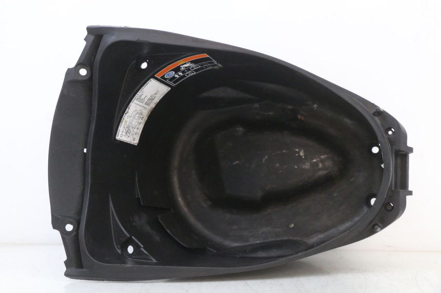 photo de COFFRE SELLE HONDA SH ABS 125 (2012 - 2017)