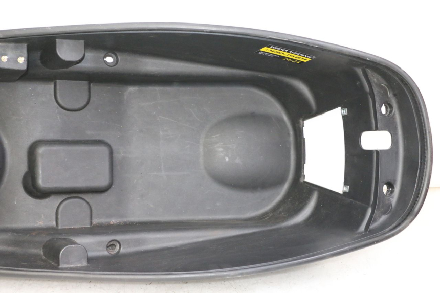 photo de COFFRE SELLE SYM JOYMAX 125 (2010 - 2017)