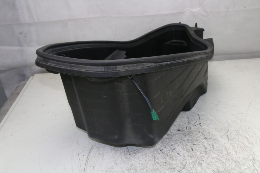 photo de COFFRE SELLE SYM JOYRIDE EVO 125 (2009 - 2016)