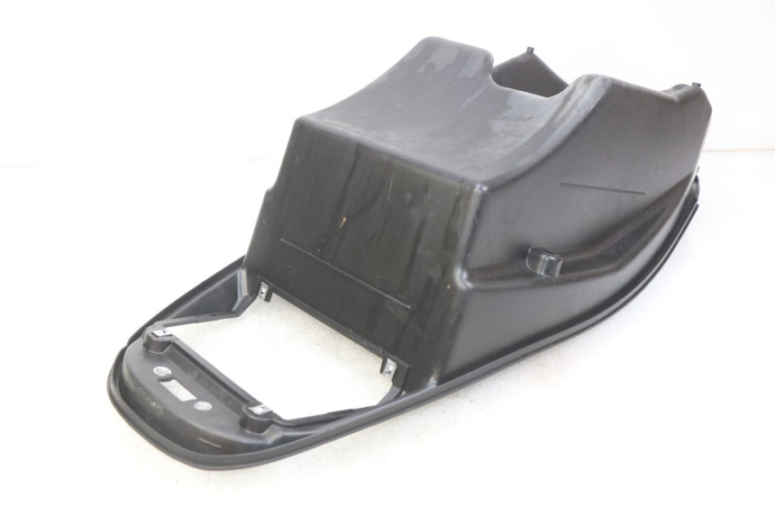 photo de COFFRE SELLE KYMCO AGILITY 16+ 4T 50 (2018 - 2023)