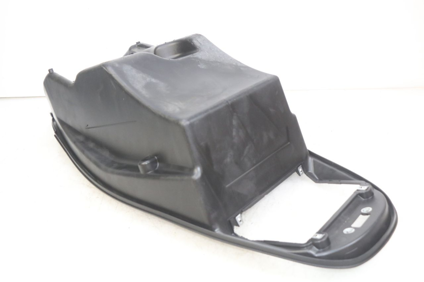photo de COFFRE SELLE KYMCO AGILITY 16+ 4T 50 (2018 - 2023)