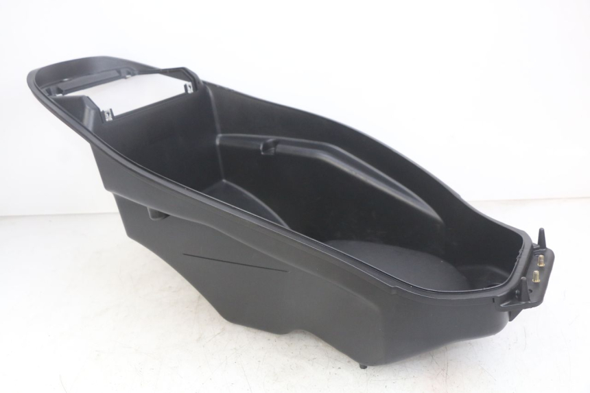 photo de COFFRE SELLE KYMCO AGILITY 16+ 4T 50 (2018 - 2023)