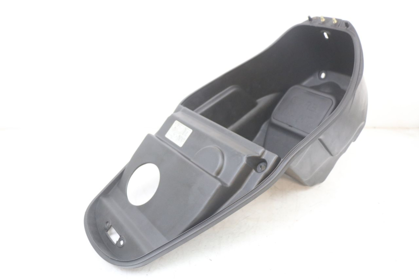 photo de COFFRE SELLE KYMCO SUPER 8 125 (2008 - 2015)