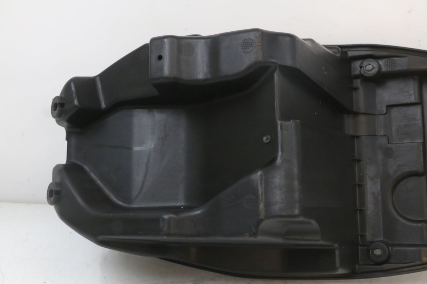 photo de COFFRE SELLE KYMCO SUPER 8 4T 50 (2018 - 2020)