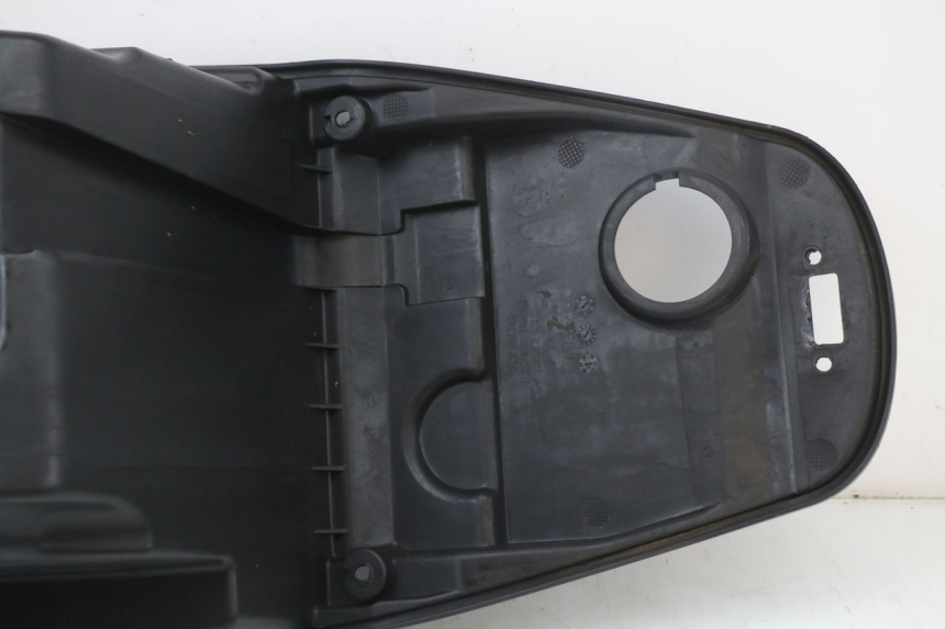 photo de COFFRE SELLE KYMCO SUPER 8 4T 50 (2018 - 2020)