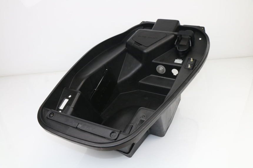 photo de COFFRE SELLE KYMCO XCITING 500 (2004 - 2006)