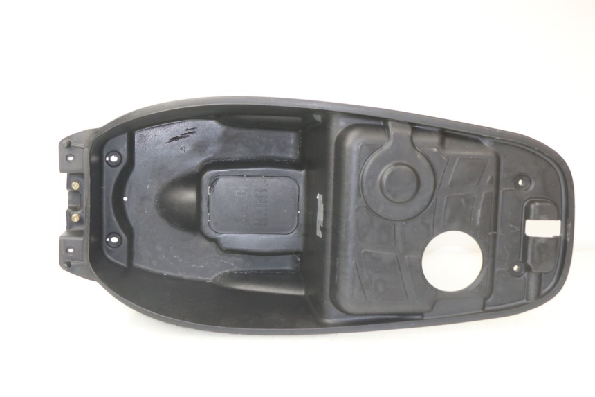 photo de COFFRE SELLE KYMCO LIKE 125 (2009 - 2016) - Vue principale