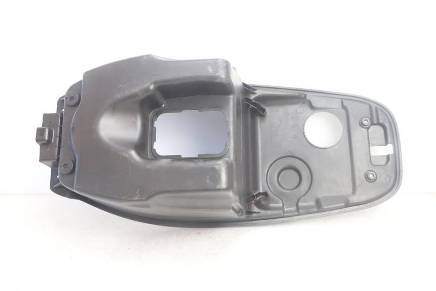 photo de COFFRE SELLE KYMCO LIKE 125 (2009 - 2016) - Marquages et références