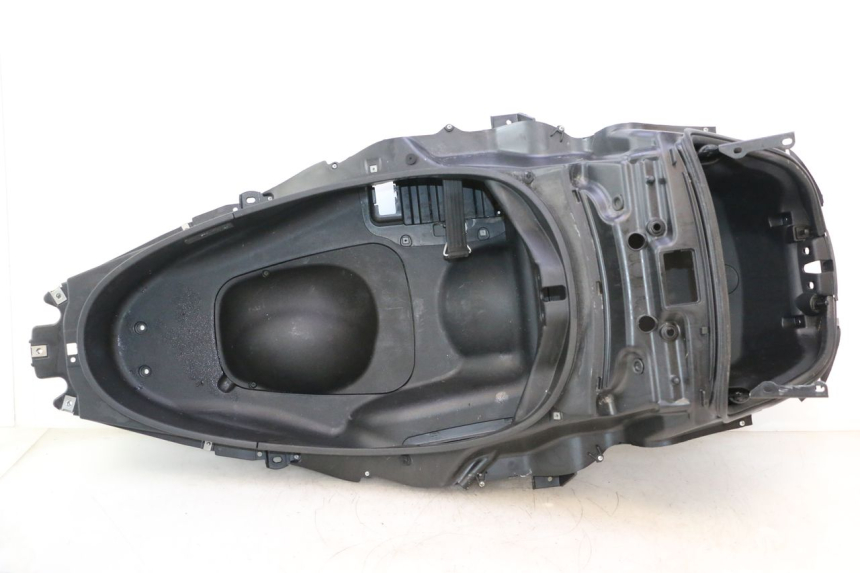 photo de COFFRE SELLE PIAGGIO MP3 LT 300 (2010 - 2016) - Vue principale