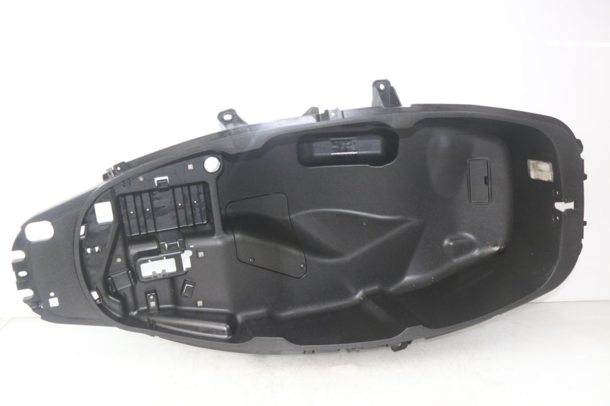 photo de COFFRE SELLE PIAGGIO MP3 500 (2014 - 2016)