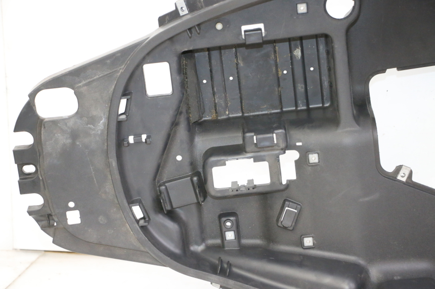 photo de COFFRE SELLE PIAGGIO MP3 500 (2014 - 2016)