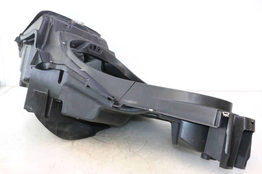 photo de COFFRE SELLE PIAGGIO MP3 500 (2011 - 2015) - Zoom état d’usage