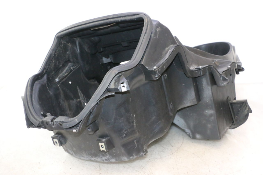 photo de COFFRE SELLE PIAGGIO MP3 500 (2011 - 2015) - État de surface