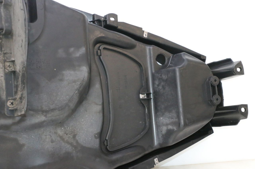 photo de COFFRE SELLE PIAGGIO MP3 500 (2011 - 2015) - Pièce contrôlée