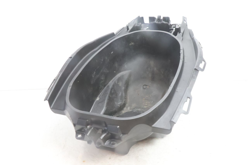 photo de COFFRE SELLE YAMAHA N-MAX NMAX 125 (2021 - 2024) - Pièce contrôlée