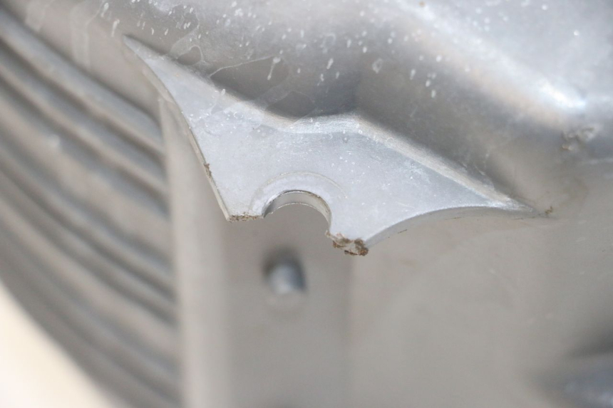 photo de COFFRE SELLE YAMAHA NEO'S NEOS 2T 50 (1998 - 2007) - Gros plan technique