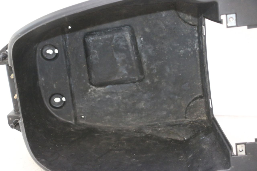 photo de COFFRE SELLE KYMCO LIKE 4T 50 (2019 - 2025) - État de surface