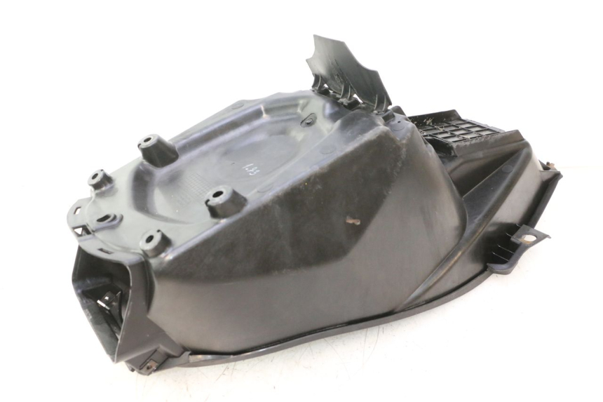photo de COFFRE SELLE HONDA PCX (JF28) 125 (2009 - 2011) - Zoom état d’usage