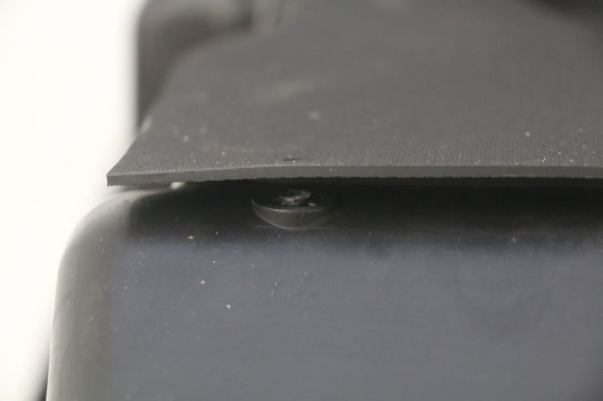 photo de COFFRE SELLE PEUGEOT CITYSTAR 125 (2011 - 2017)