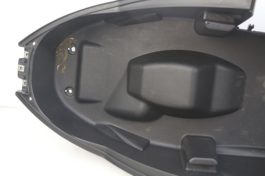 photo de COFFRE SELLE PEUGEOT CITYSTAR 125 (2011 - 2017)