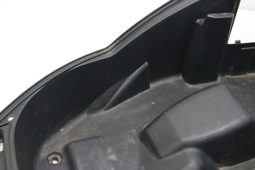 photo de COFFRE SELLE PEUGEOT CITYSTAR 125 (2011 - 2017)