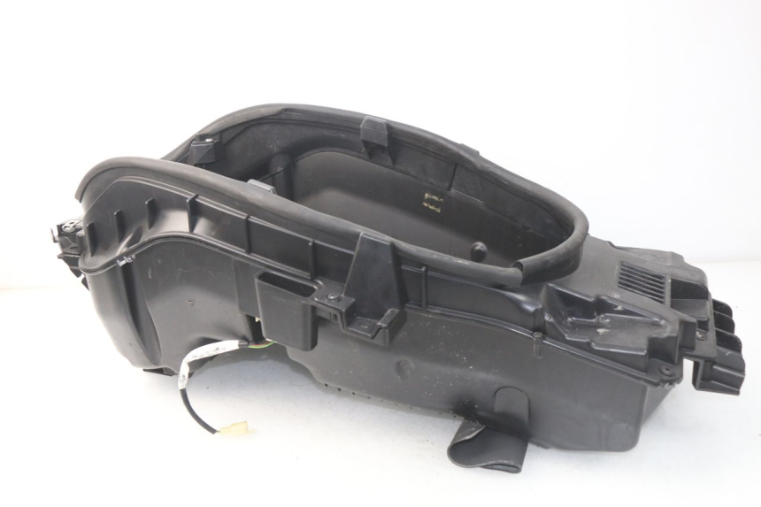 photo de COFFRE SELLE PEUGEOT SATELIS 300 (2012 - 2015)