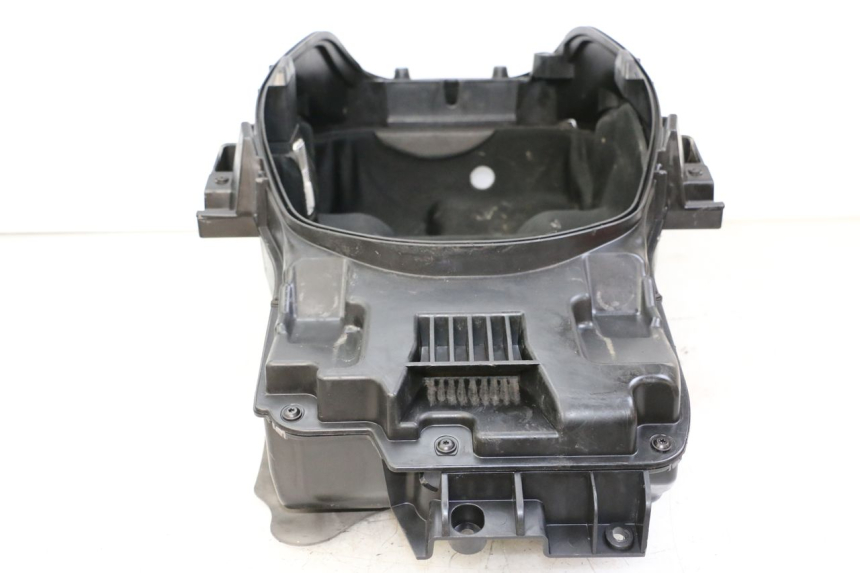 photo de COFFRE SELLE PEUGEOT SATELIS 125 (2013 - 2018)