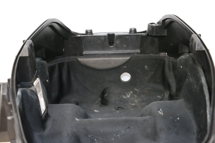 photo de COFFRE SELLE PEUGEOT SATELIS 125 (2013 - 2018)