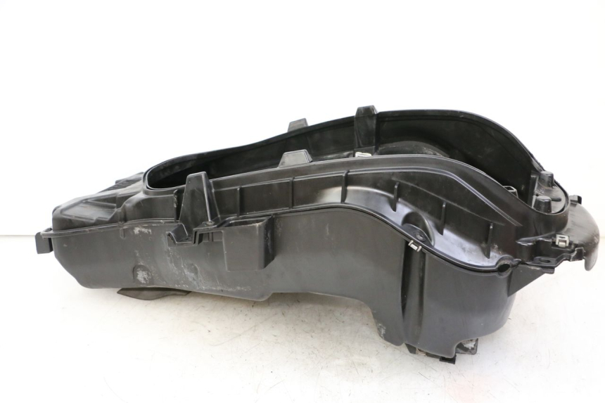 photo de COFFRE SELLE PEUGEOT SATELIS 125 (2013 - 2018)