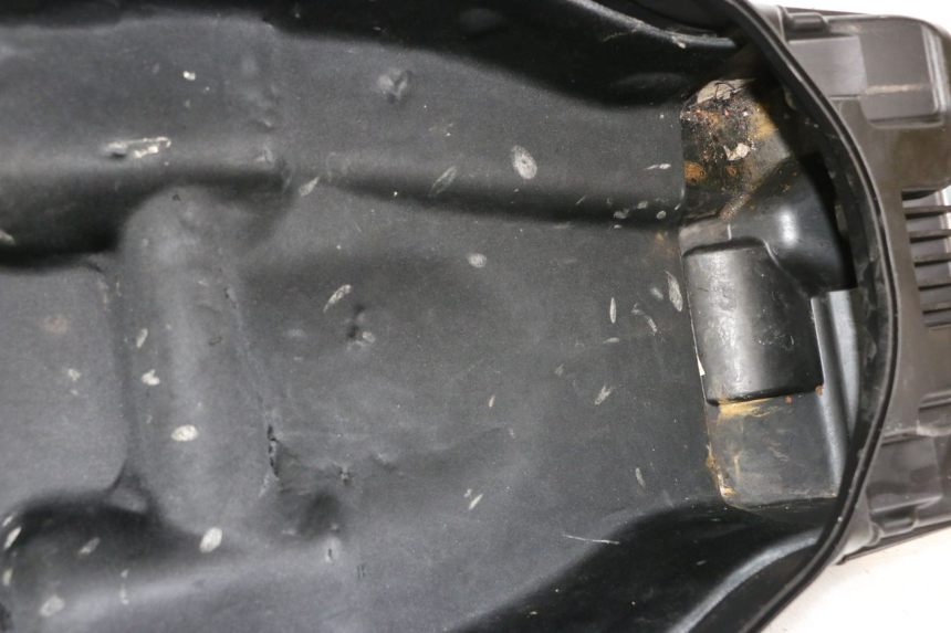 photo de COFFRE SELLE PEUGEOT SATELIS 125 (2013 - 2018)