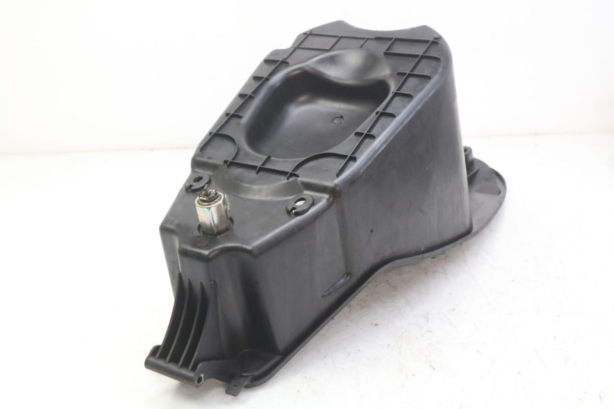 photo de COFFRE SELLE PEUGEOT VIVACITY 125 (2010 - 2017)