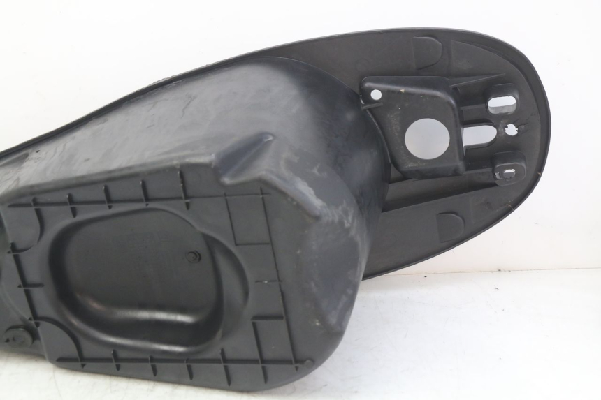 photo de COFFRE SELLE PEUGEOT VIVACITY 125 (2010 - 2017)