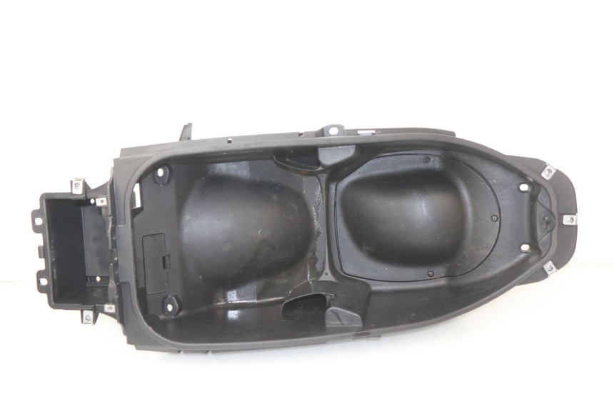 photo de COFFRE SELLE PIAGGIO BEVERLY 125 (2001 - 2004)