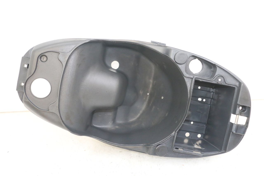 photo de COFFRE SELLE PIAGGIO LIBERTY 125 (2009 - 2013)