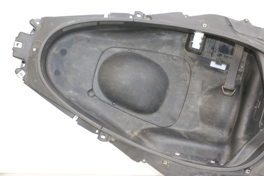 photo de COFFRE SELLE PIAGGIO MP3 125 (2006 - 2014)