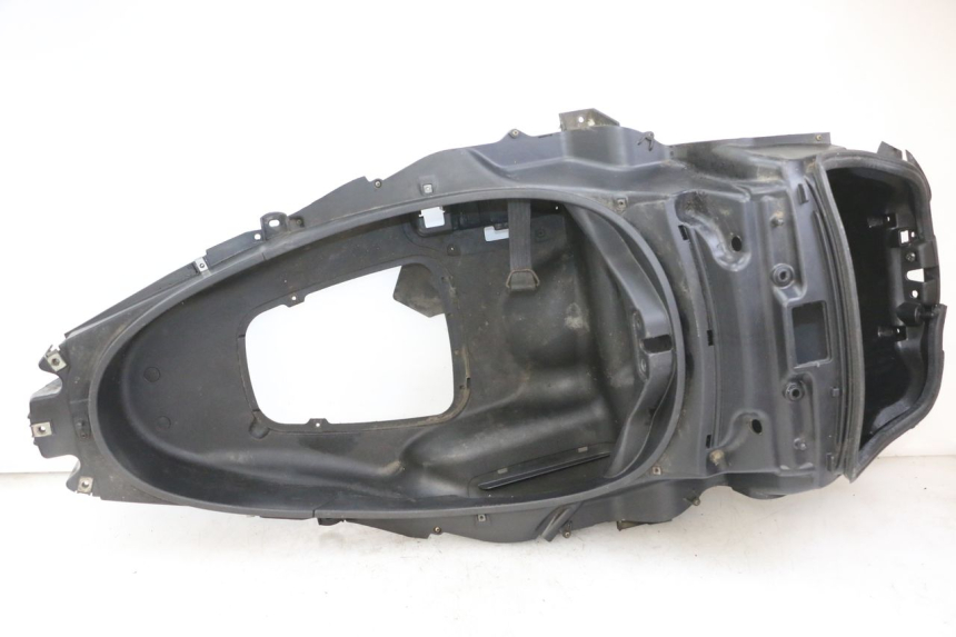 photo de COFFRE SELLE PIAGGIO MP3 125 (2006 - 2014)