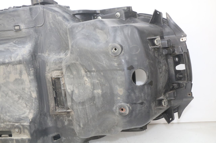 photo de COFFRE SELLE PIAGGIO MP3 LT 300 (2010 - 2016)