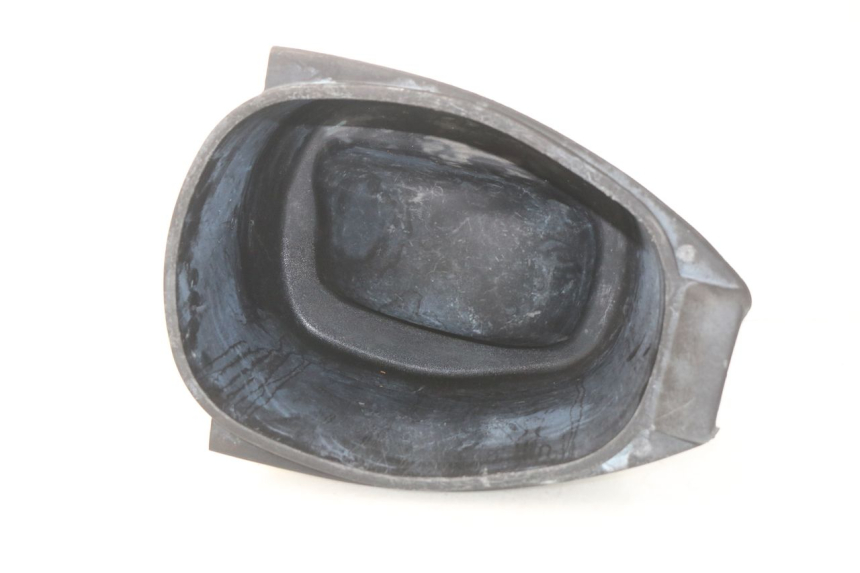 photo de COFFRE SELLE PIAGGIO VESPA LX IE 125 (2010 - 2012)