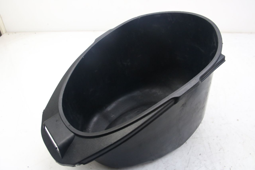 photo de COFFRE SELLE PIAGGIO VESPA SPRINT 2T 50 (2014 - 2018)