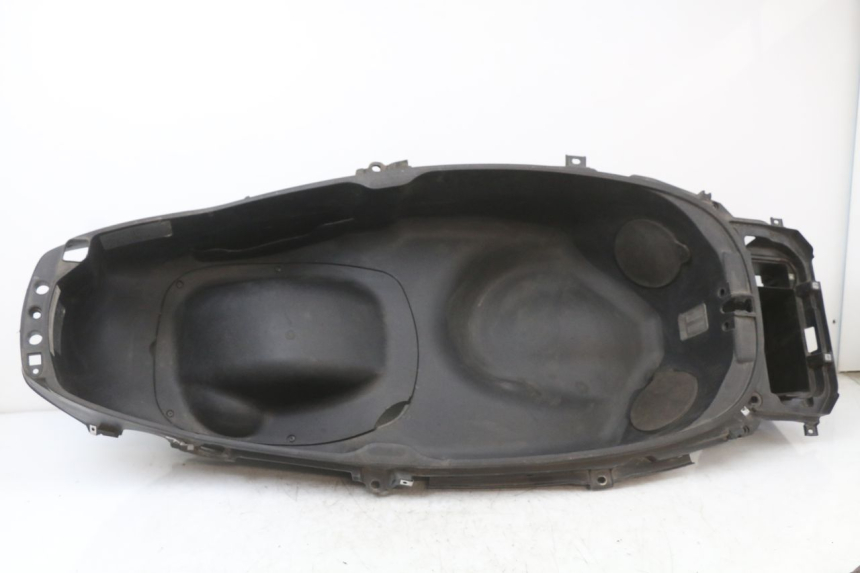 photo de COFFRE SELLE PIAGGIO X10 125 (2012 - 2017)