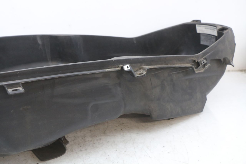 photo de COFFRE SELLE PIAGGIO X10 125 (2012 - 2017)