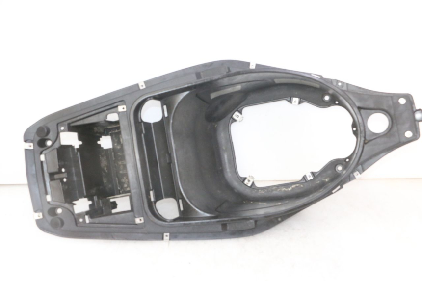 photo de COFFRE SELLE GILERA RUNNER SL 50 (2006 - 2009)