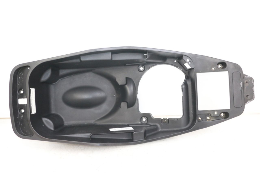 photo de COFFRE SELLE DAELIM S3 125 (2010 - 2017)