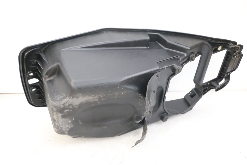 photo de COFFRE SELLE DAELIM S3 125 (2010 - 2017)