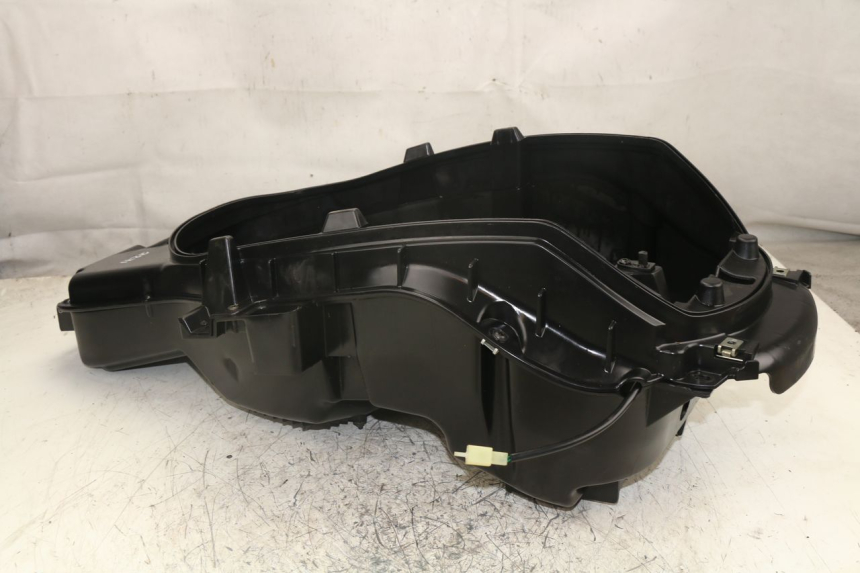 photo de COFFRE SELLE PEUGEOT SATELIS 400 (2007 - 2013)