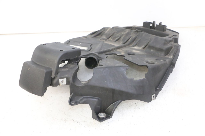 photo de COFFRE SELLE APRILIA SCARABEO GT TOURING 125 (1999 - 2005)