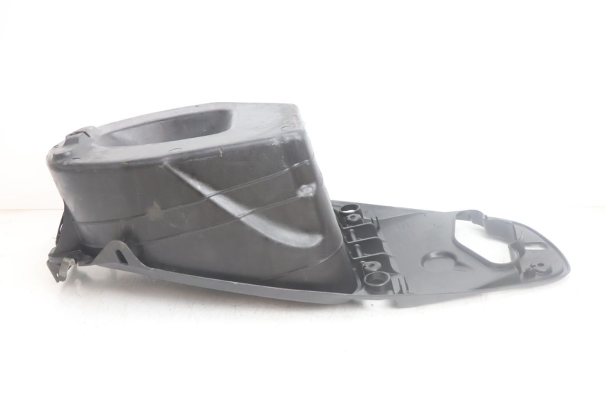 photo de COFFRE SELLE HONDA SCV LEAD 100 (2003 - 2007) - Points de fixation