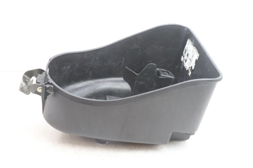 photo de COFFRE SELLE HONDA SH 125 (2001 - 2003) - Vue principale